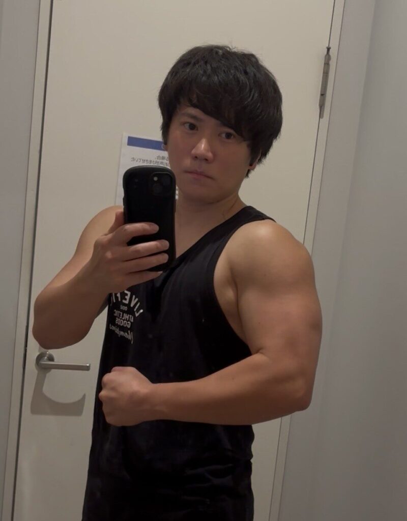 筋トレを8年間続けている36歳のRYOTA